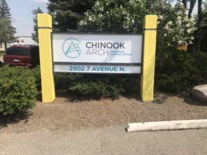 Chinook Arch freestanding